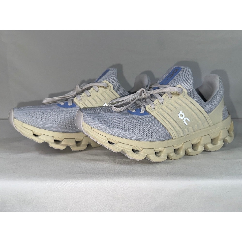 On Cloud 5 Womens Running Shoes Size 8.5 White Blue CloudTec Speedboard Athletic